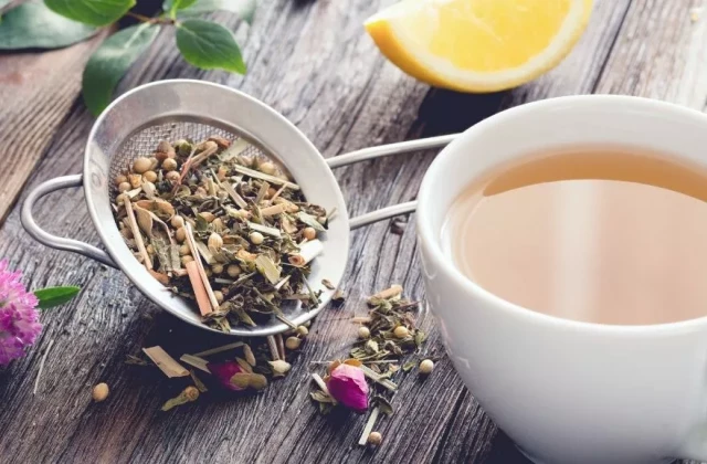 Dicas de chás detox: qual chá de desintoxicação escolher? | Wiki da Saúde