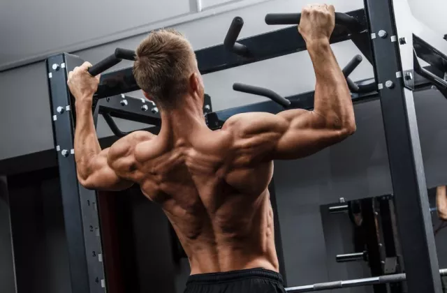O poder dos treinos compostos para ganhar massa muscular