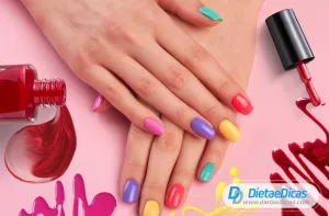 Cor de esmalte Ilustração de Cor de esmalte
