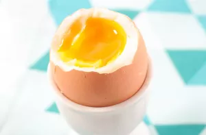 Imagem ilustrativa do artigo O que você precisa saber antes de embarcar na dieta do ovo cozido
