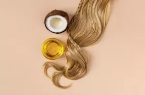 Imagem ilustrativa do artigo Óleo de coco o segredo para cabelos mais saudáveis e brilhantes
